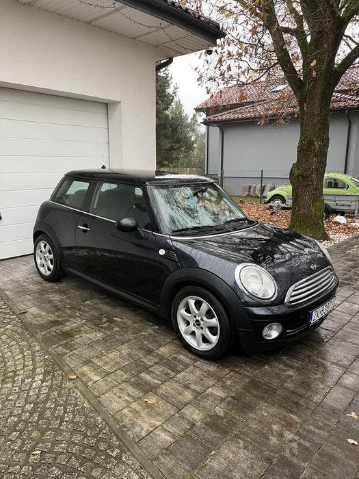 Mini Cooper R56 1.6 benzyna
