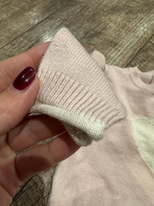 Комтюм джинси і світер