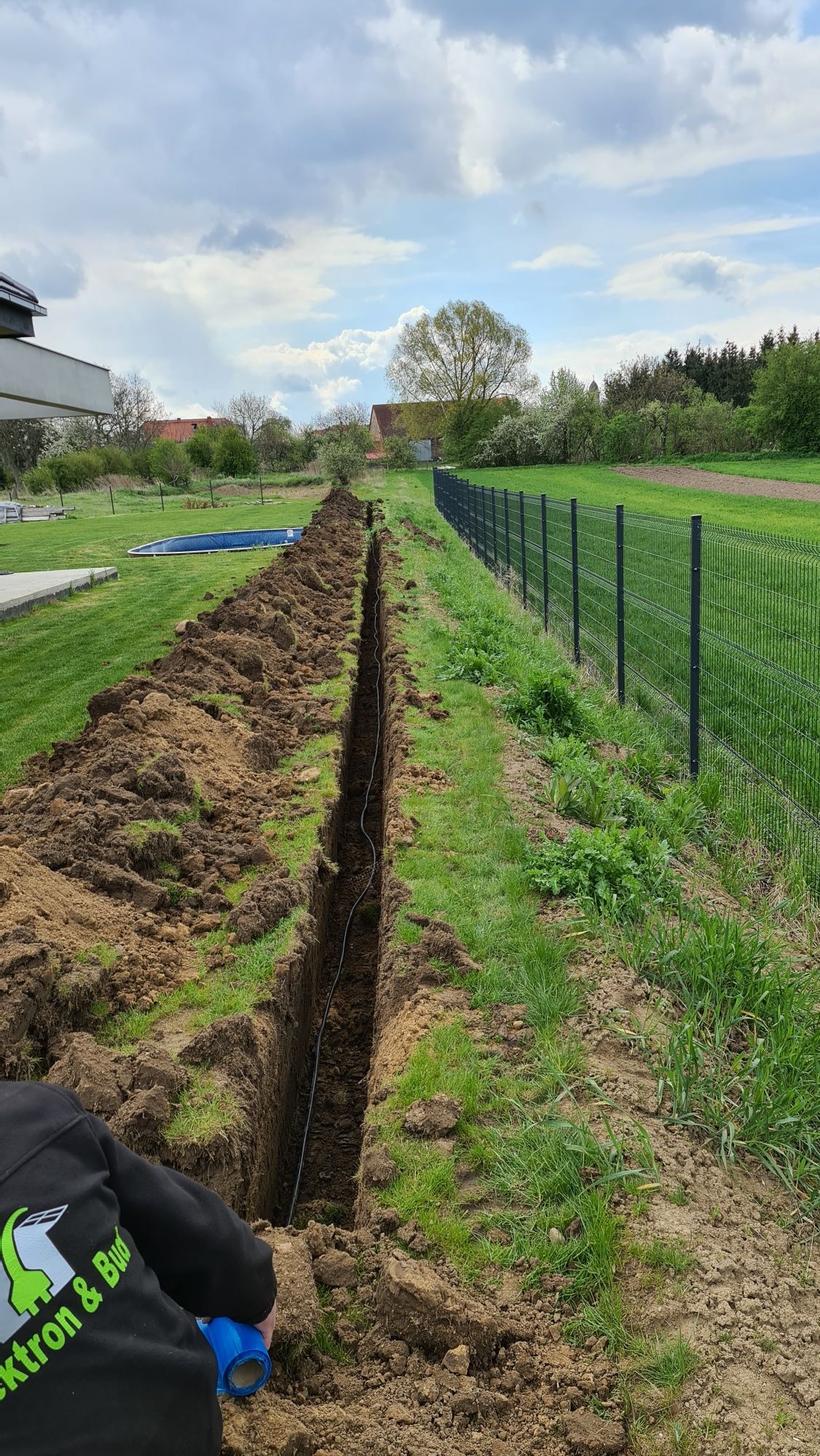 Usługi minikoparką, minikoparka, wykopy, przyłącza