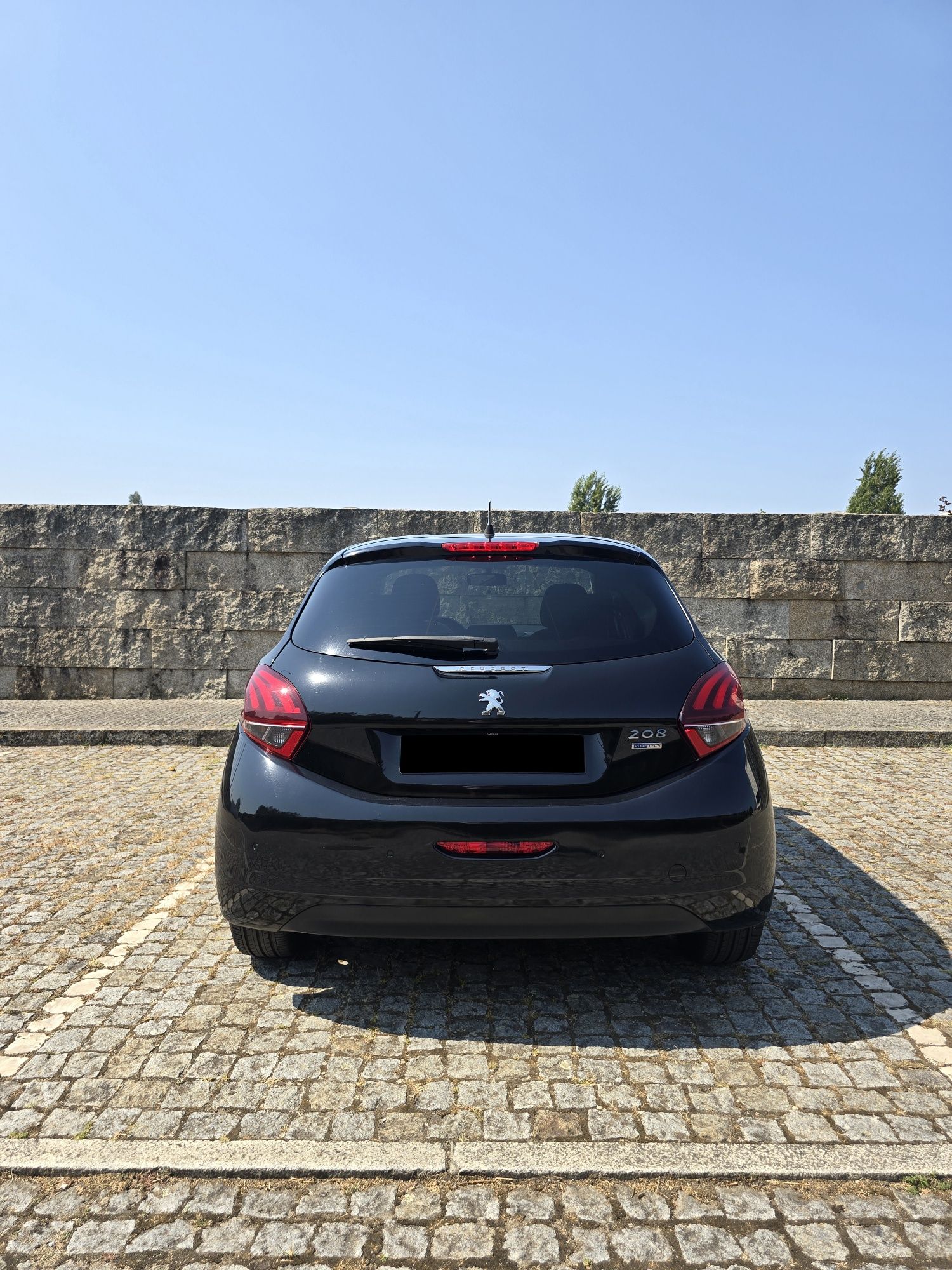 Peugeot 208, 1.2 Pure-Tech Style