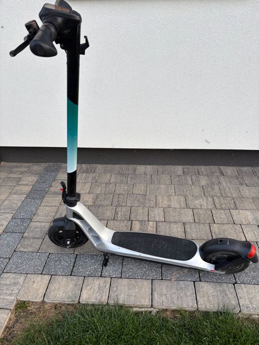 Hulajnoga elektryczna Alfa Romeo