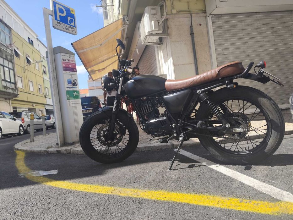 Mutt Mongrel 125