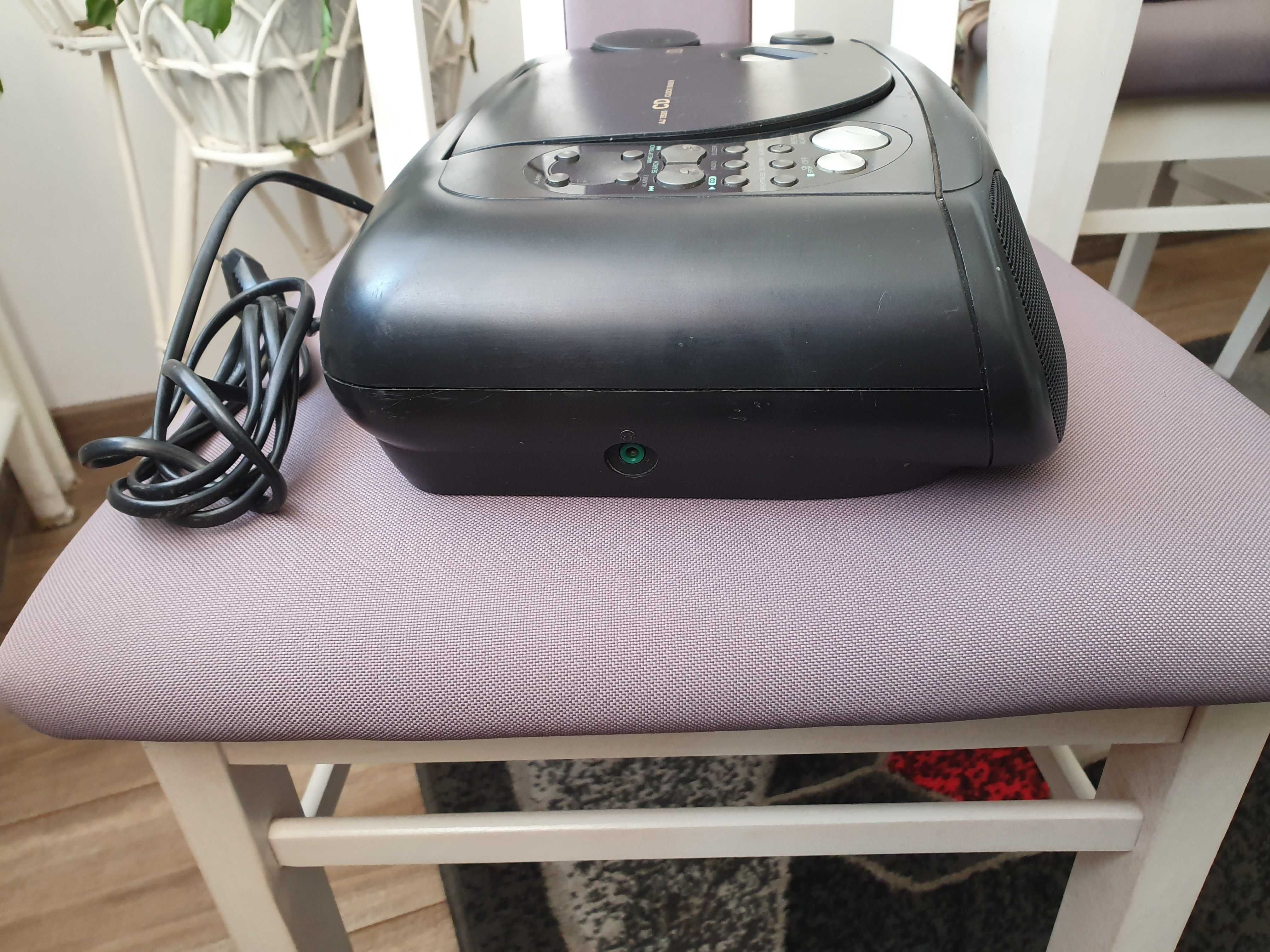 Radio z cd budzik zegar Philips AJ 3920
