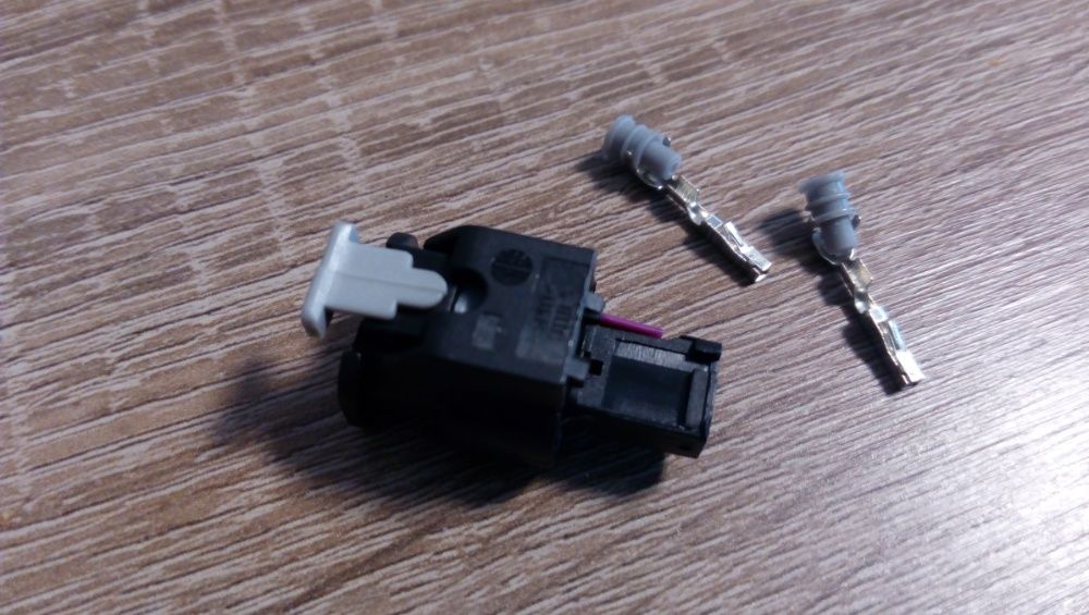 Разъем датчика мониторинга заряда аккумулятора Ford WPT - 1396