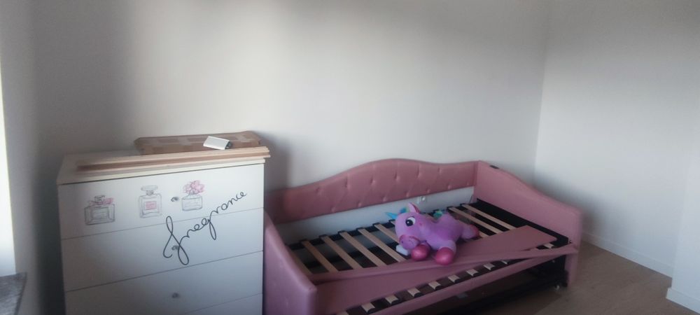 Nowe łóżko młodzieżowe