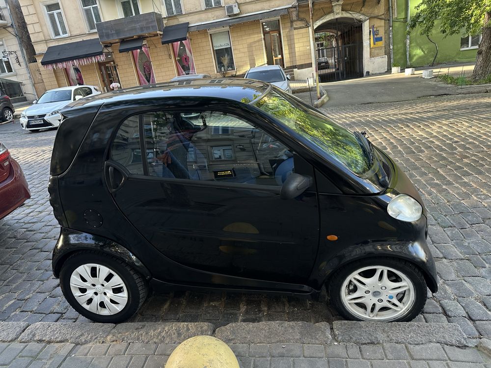 Smart Fortwo / автомат(робот) / 0,6