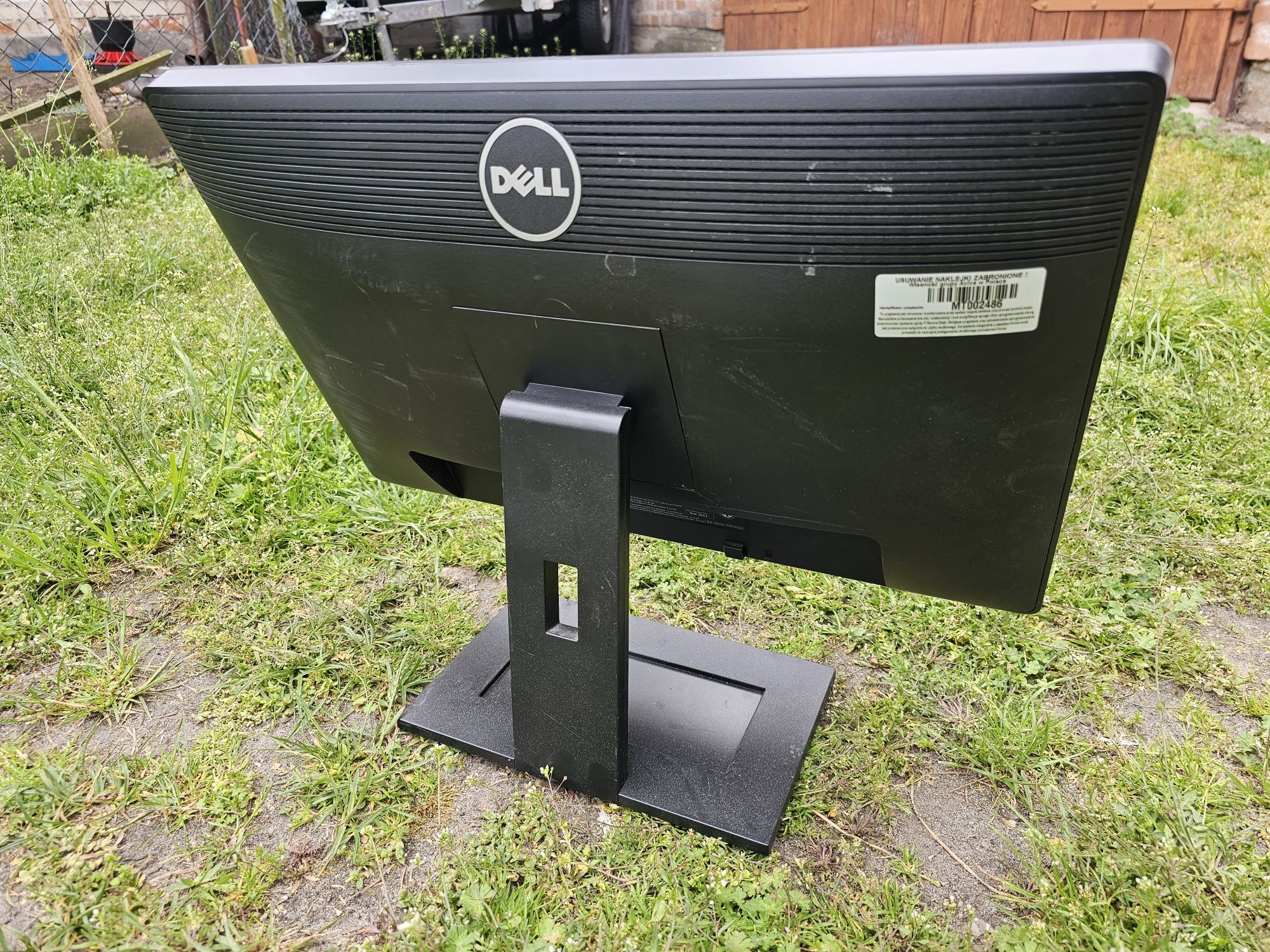 Monitor 22" Fujitsu b22w-6 1050p 16:10 USB DP VGA DVI Pivot Głośniki