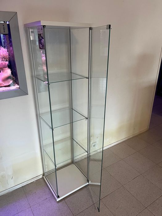 Vitrine de vidro IKEA
