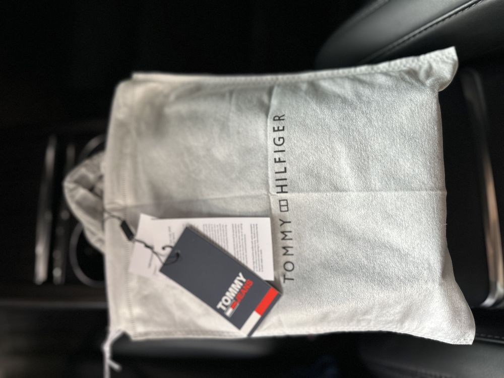 Новинка! Сумка tommy Hilfiger