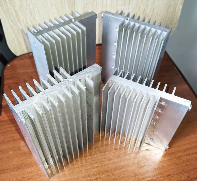 Радиаторы алюминиевые для силовой электроники.