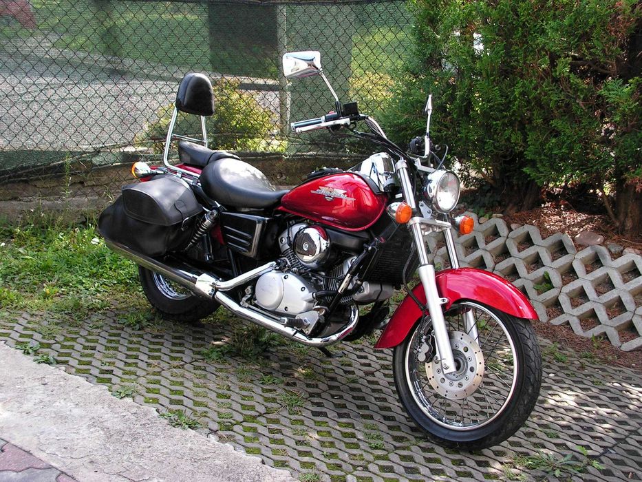 HONDA SHADOW 125 cc varadero rebel Yamaha drag star virago kat.B 2000r