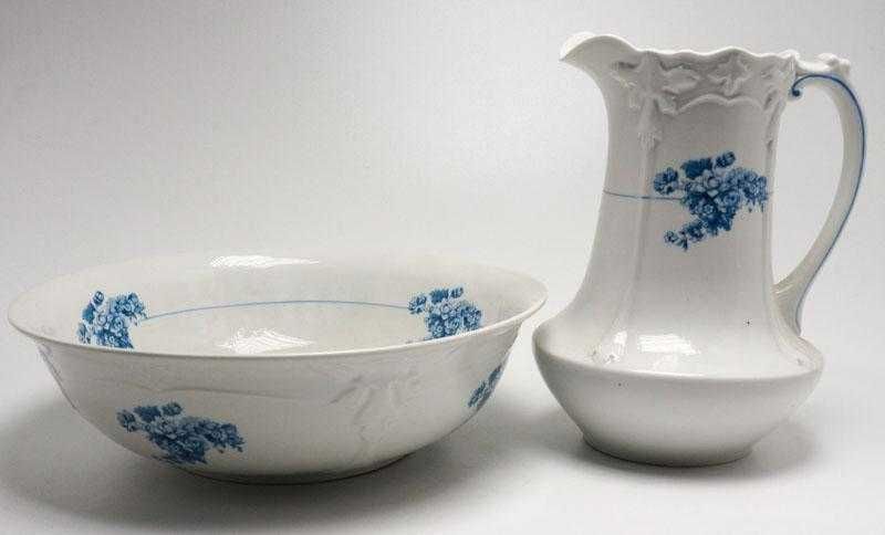 lavanda, gomil e bacio da Vista Alegre