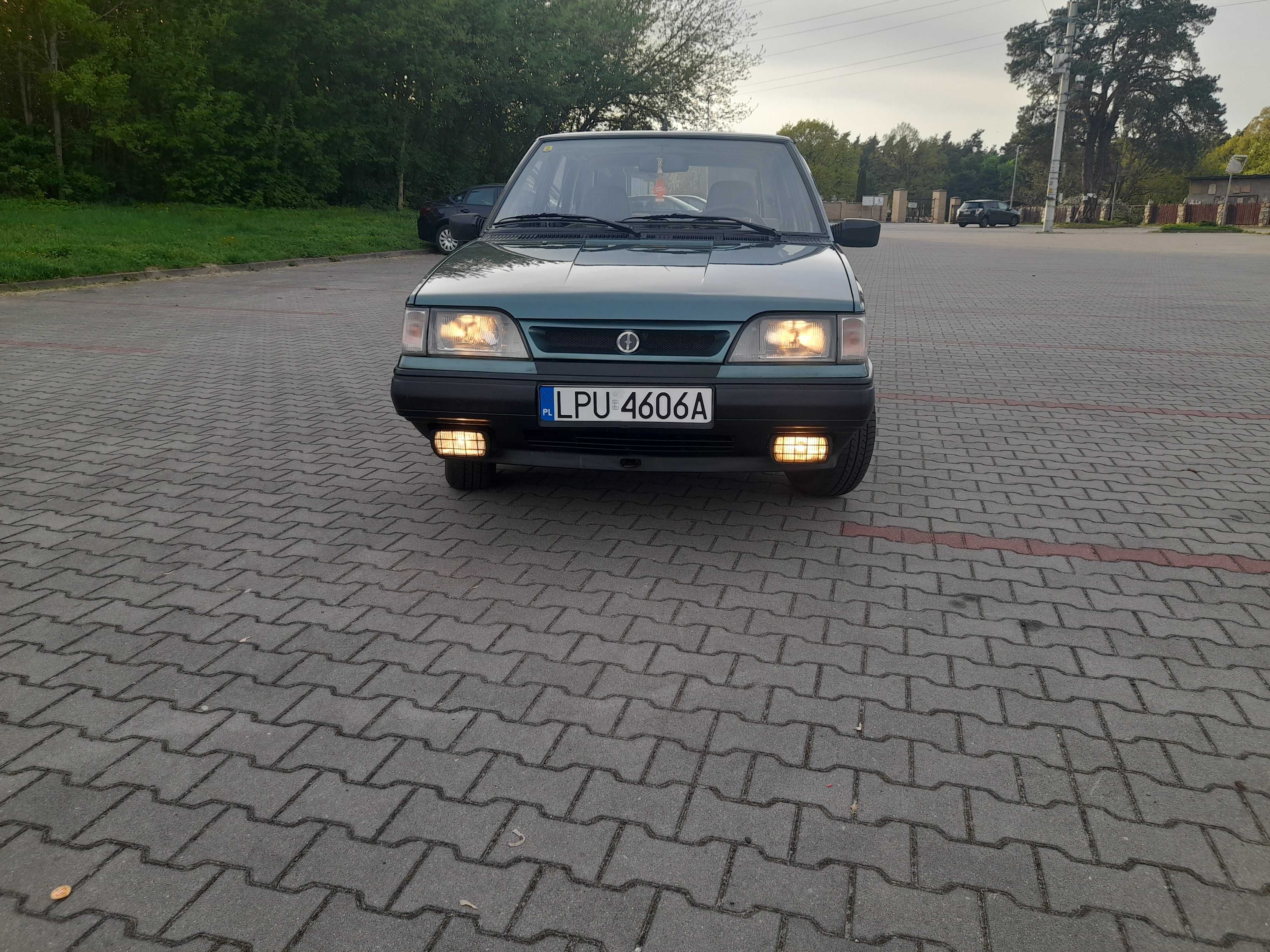 Polonez caro 1.6 Gli+lpg 95r