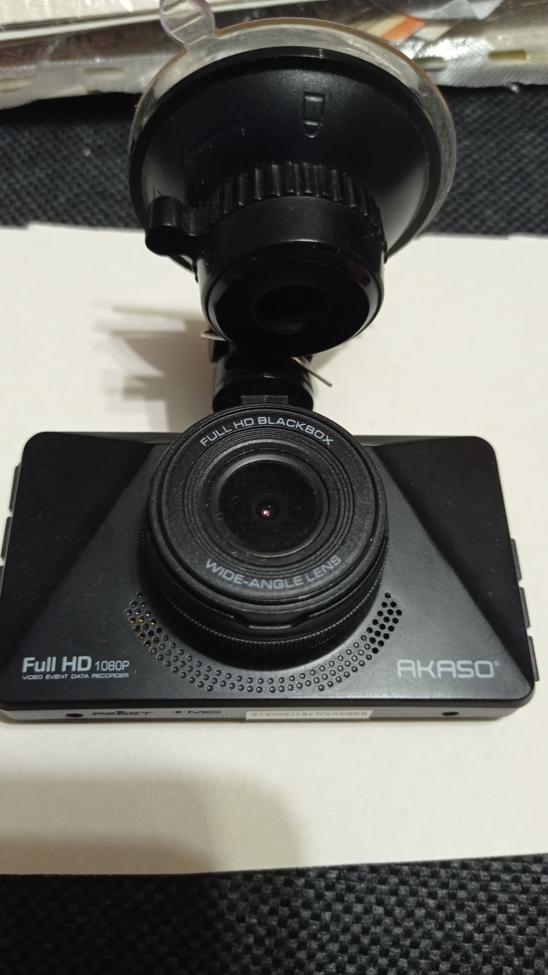 Продам видеорегистратор :Akaso: Full H D 108 op