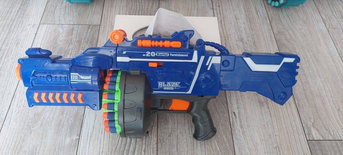 Pistolet maszynowy Nerf