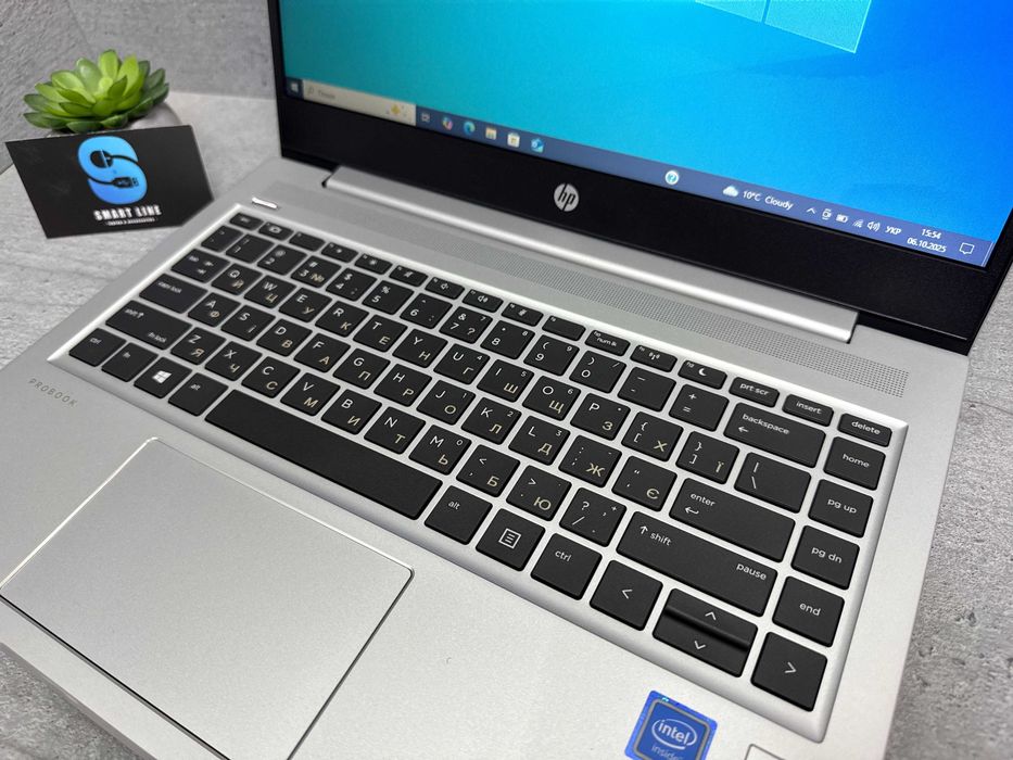 128gb ssd 8gb ddr4 Стильний ноутбук Hp mt22 Celeron 5205u