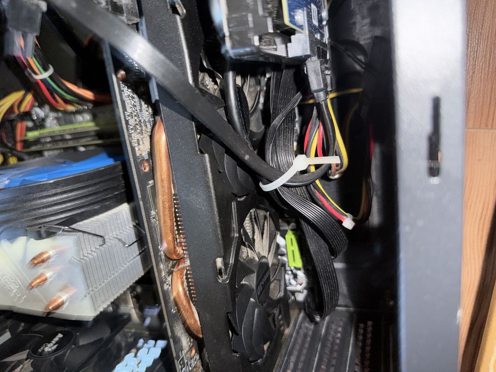 Продам видеокарту Nvidia GTX 1060 6GB