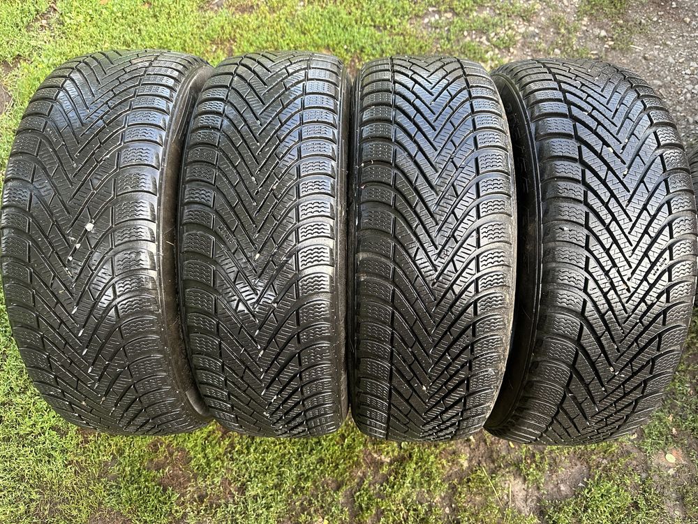 Шини 205/55 R17 Pirelli Італія резина зима комплект майже нова