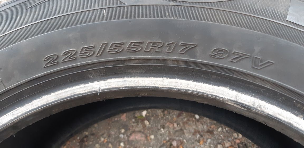 OPONY letnie Nexen 2 sztuki 225/55R17 7mm