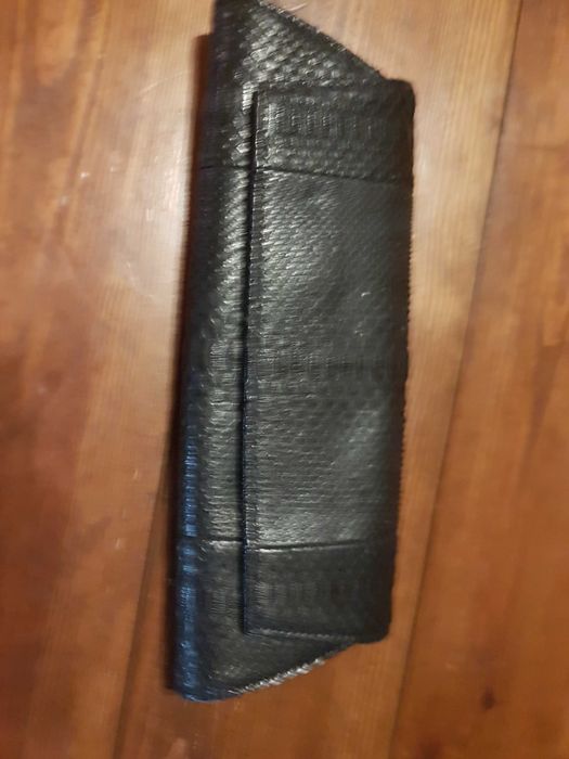 Женская сумки, клатчи Gucci и др.