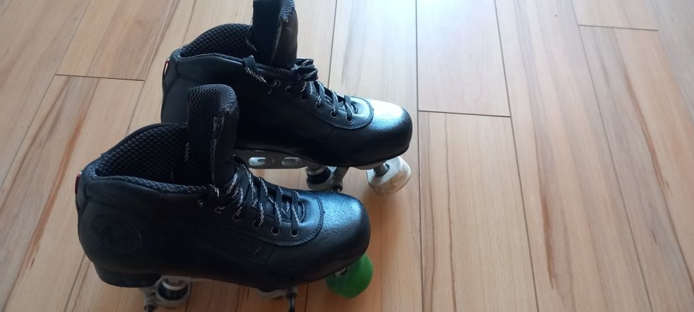 Botas de hoquei meneguini