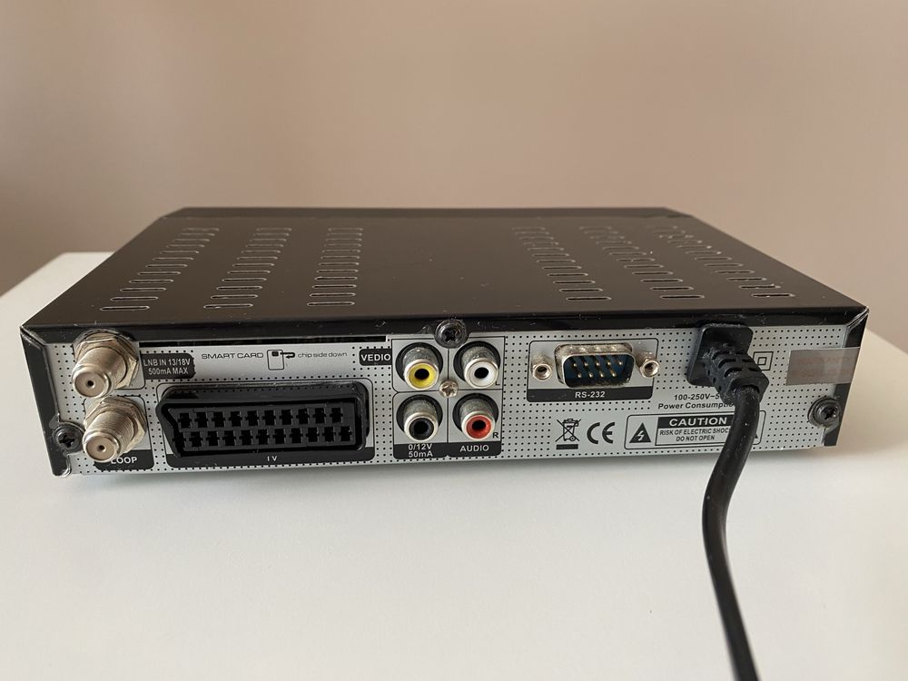 РОБОЧИЙ! Супутниковий Тюнер/Сплитер/Ресивер/Receiver Satelite 4100C