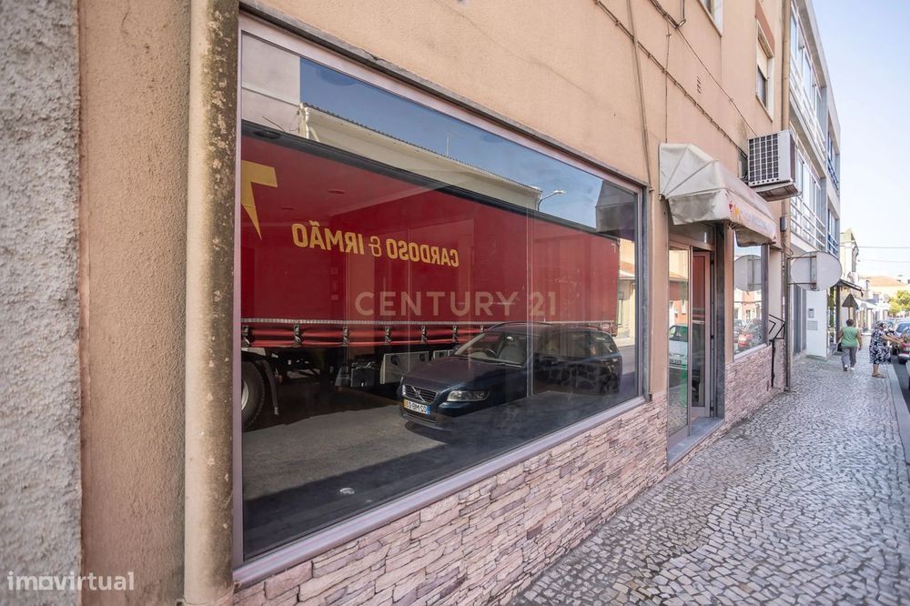 Loja Comercial em Vendas Novas