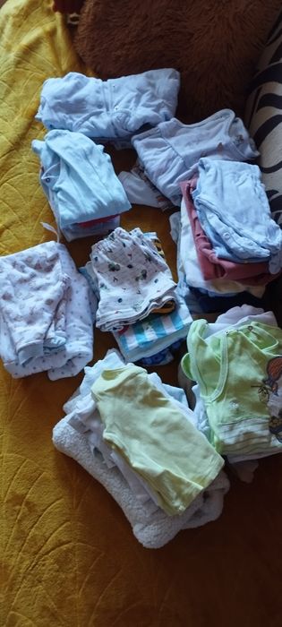 Ciuszki uniwersalne r.56- 50szt. tanio!