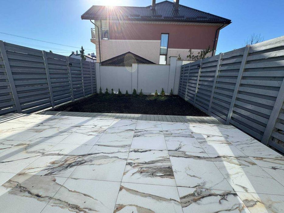 Продаж котеджу с.Малехів з сучасним ремонтом