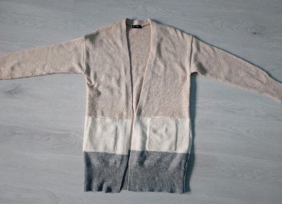 S sweter narzutka kardigan damski kieszenie
kolory f&f