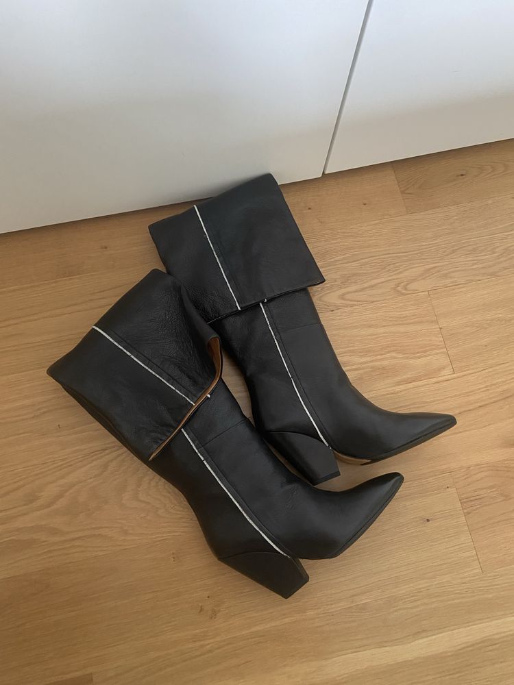 Nowe kozaki Iro 38