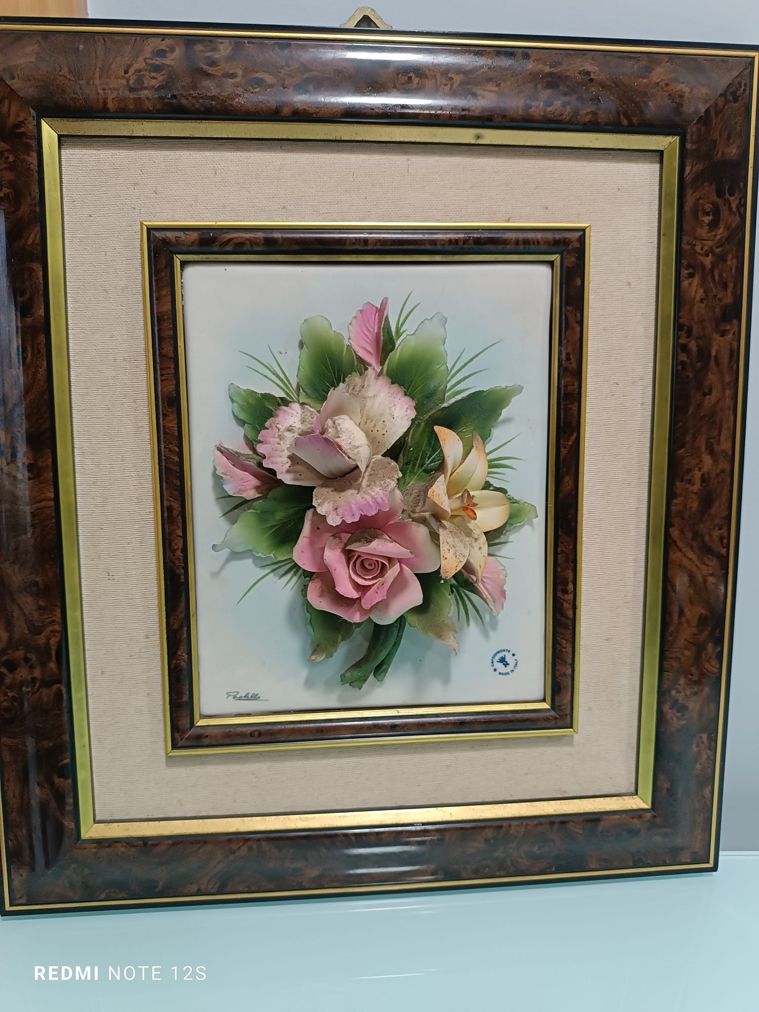 3 Quadros em porcelana
