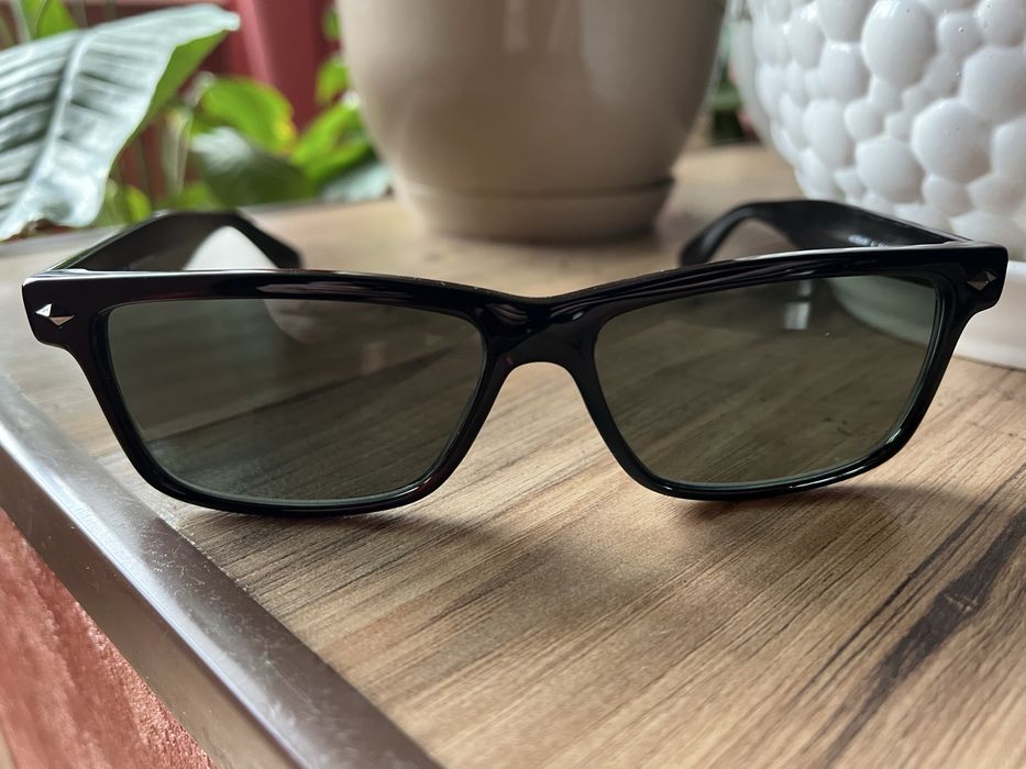 Сонцезахисні окуляри Fielmann