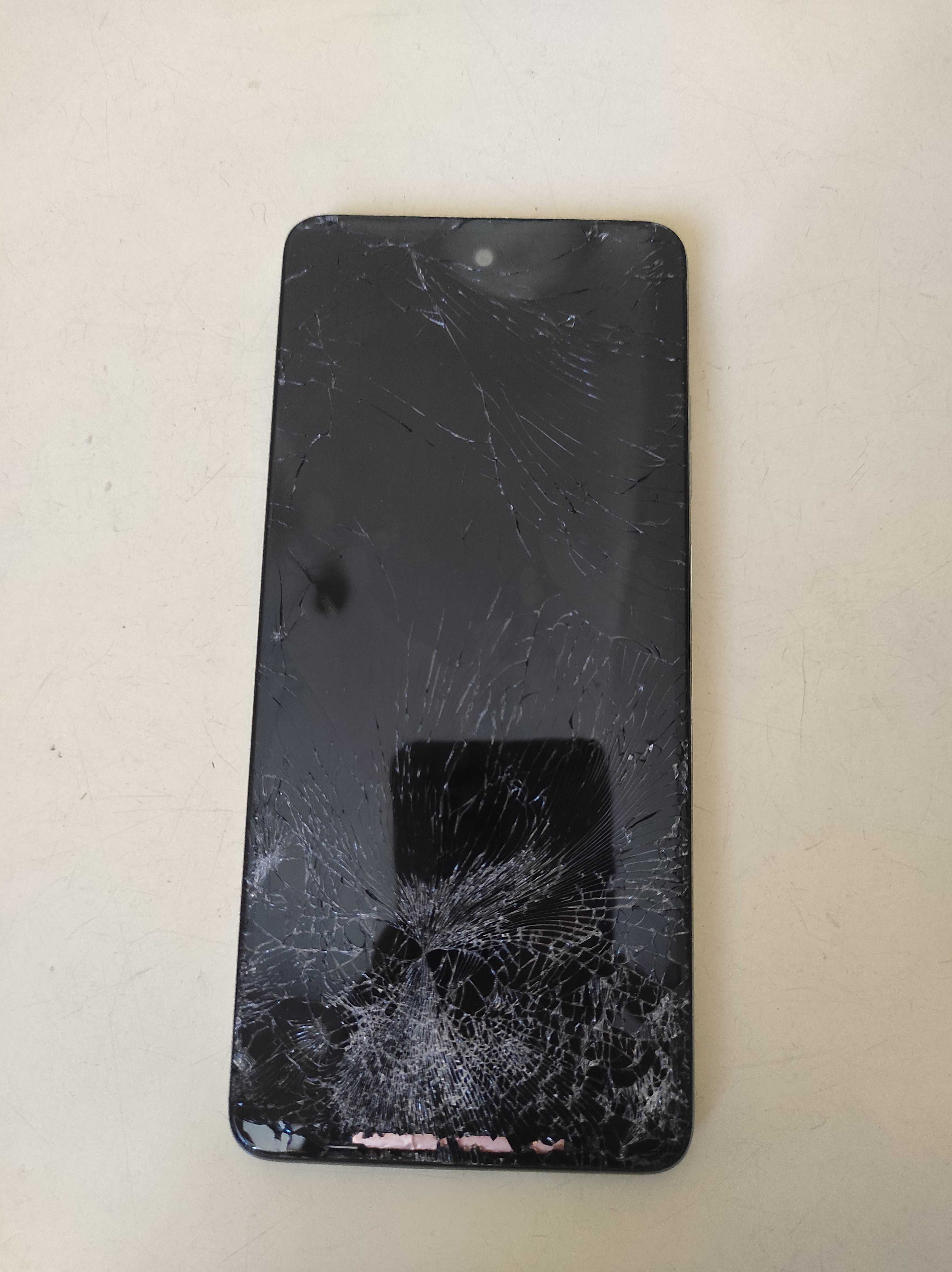ткелефон  Motorola Moto G24 128GB