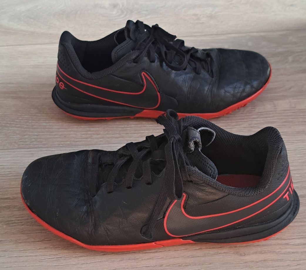 Nike Tiempo buty halówki 35