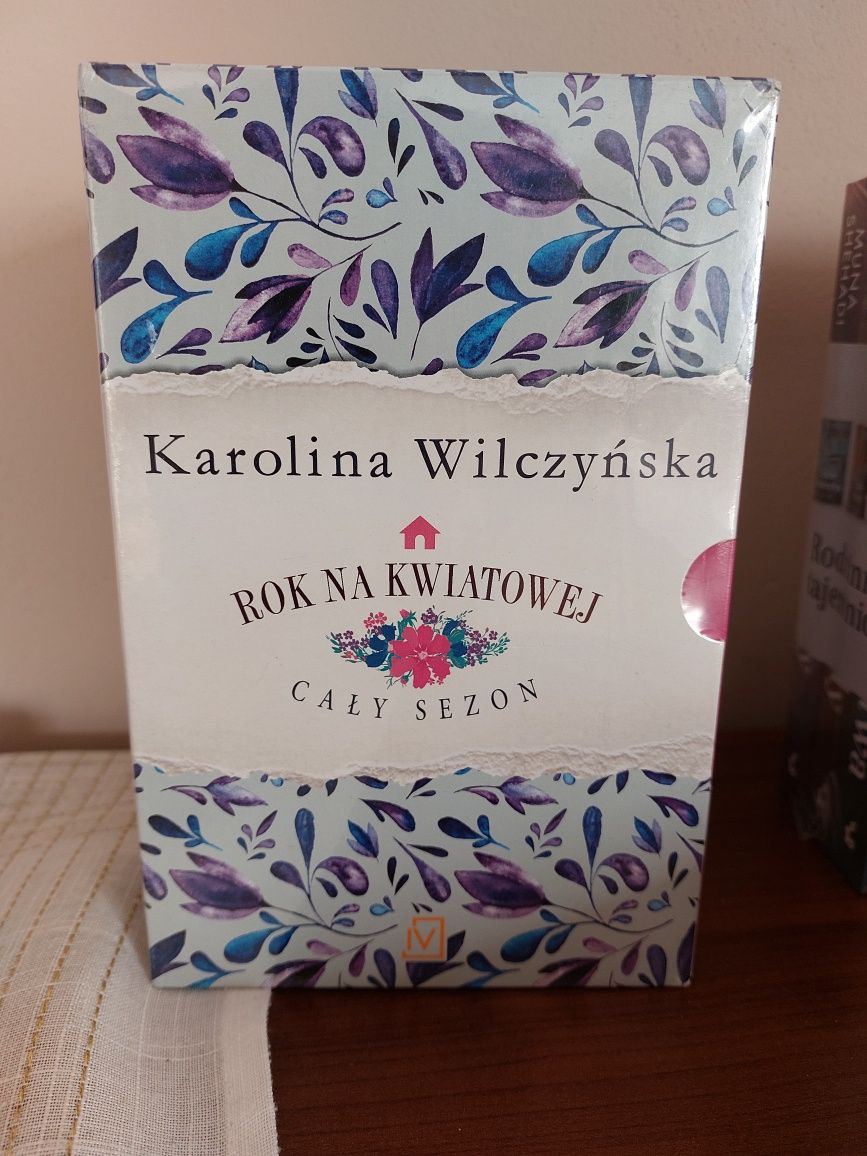 4 tomy Karolina Wilczyńska