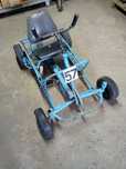 Carro de pedais antigo