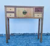 Consola vintage em madeira (loja Gato Preto)