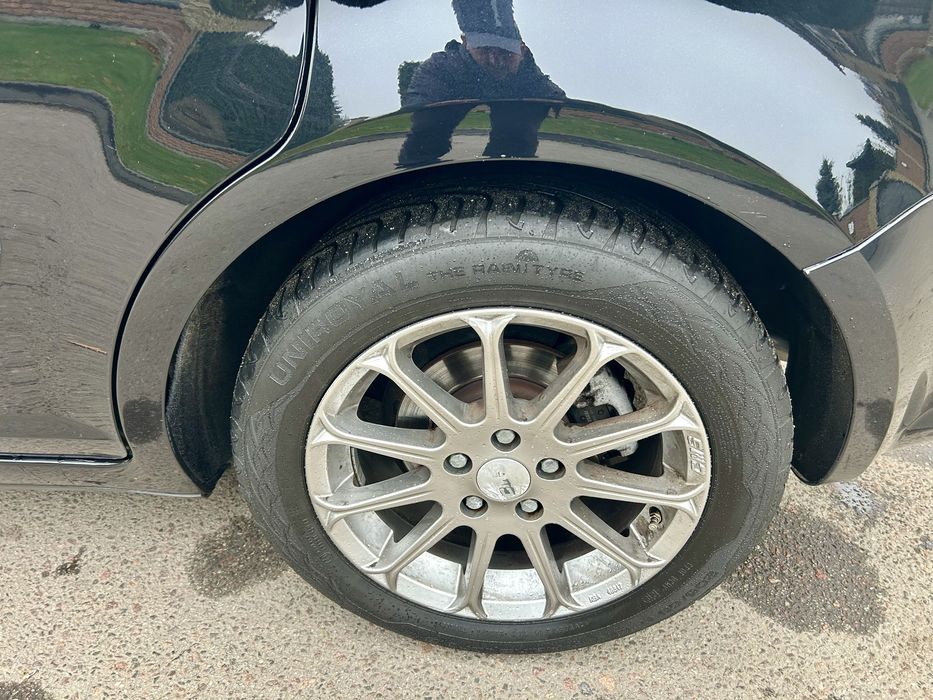 Ford C-Max 1,8 бензин