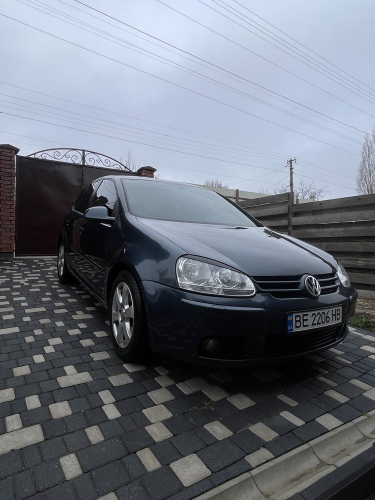 Продам volkswagen Golf V