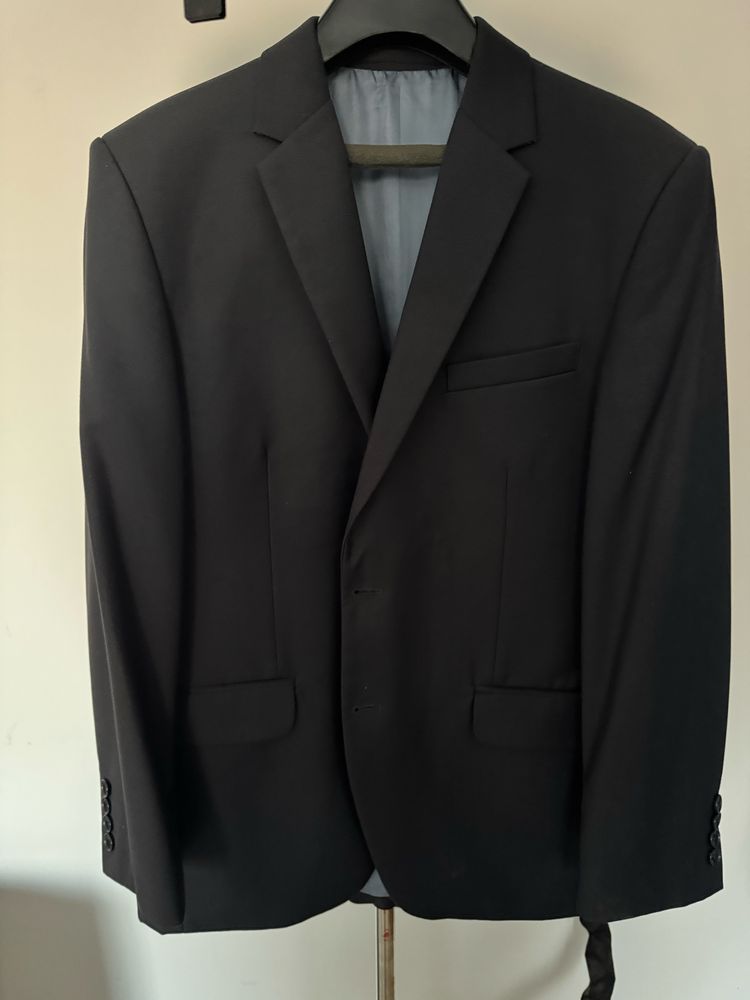 Męski garnitur New Men Style, czarny, rozmiar S