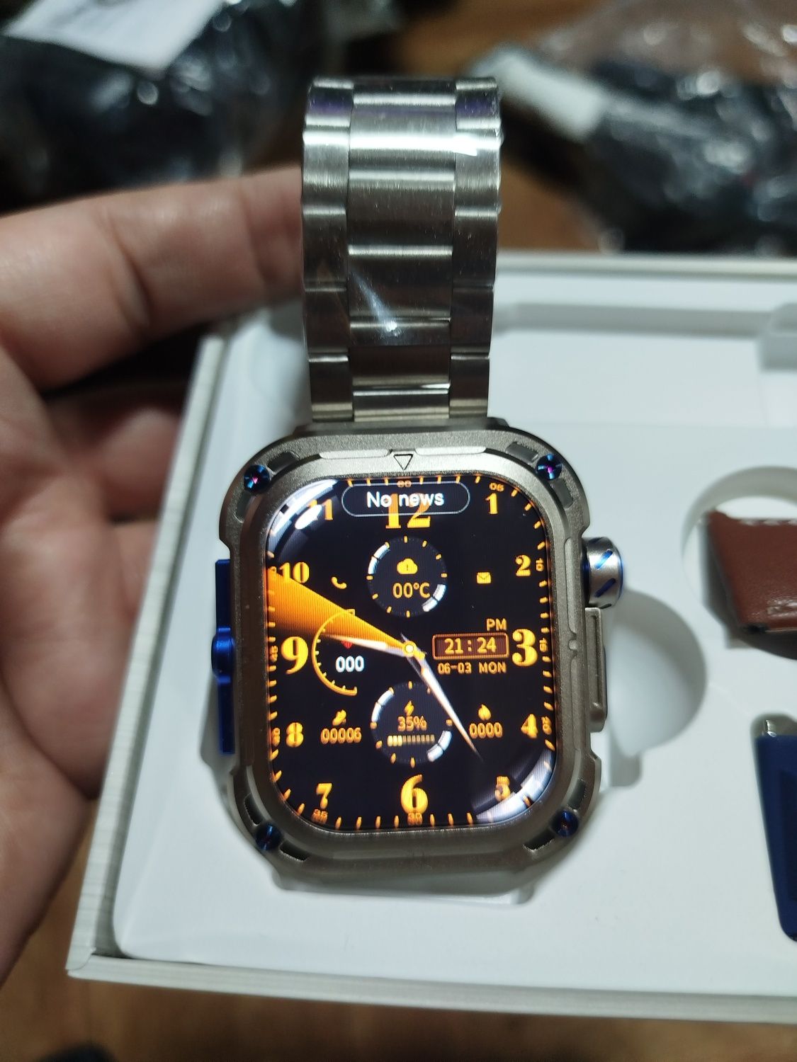Смарт часы GPS. NFC. Compass. AMOLED. Барометр, Альтиметр.