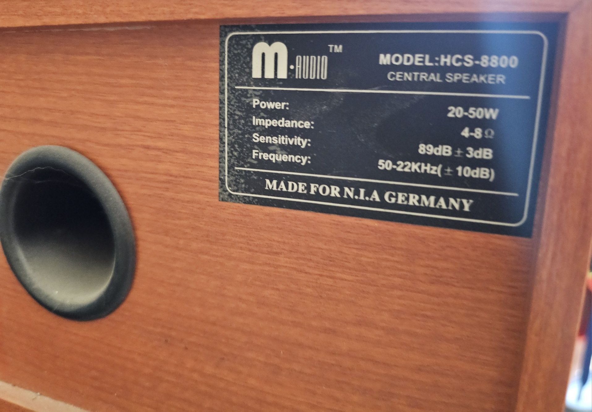 Głośnik: subwoofer koda, głośniki M audio, amplituner teac
