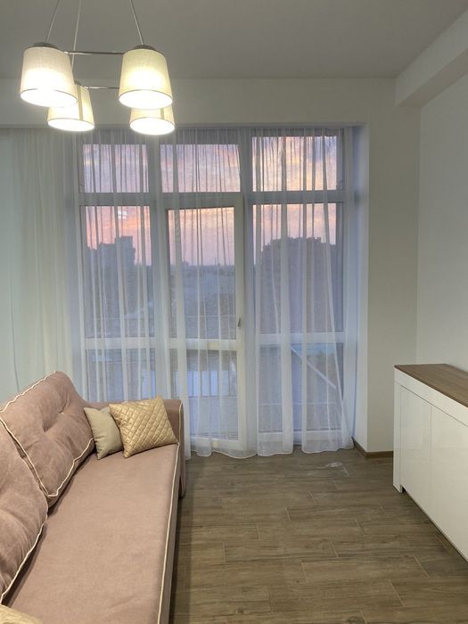 Сдам студию в центре