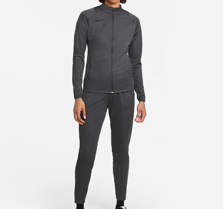 Damski dzianinowy dres damski Nike Dri-FIT Academy rozmiar S