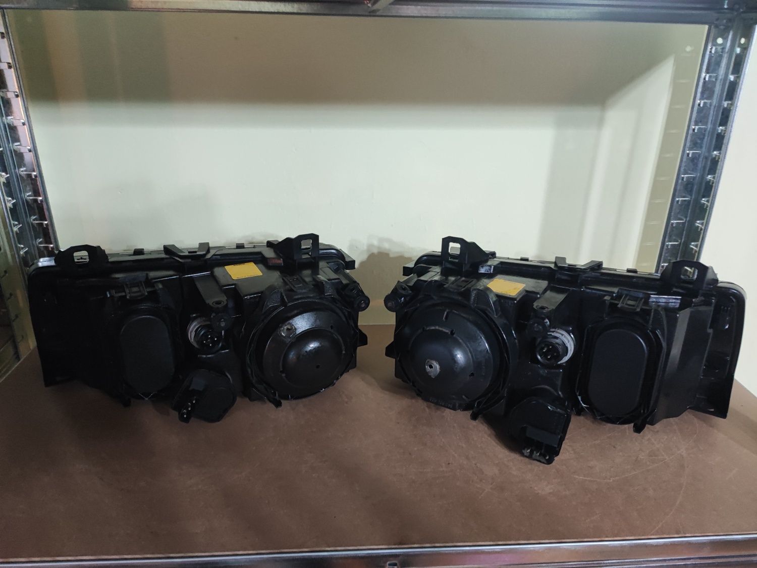 BMW E36 BiLED BOSCH Soczewka BLACK Lampy Mocne Światło Custom NOWE
