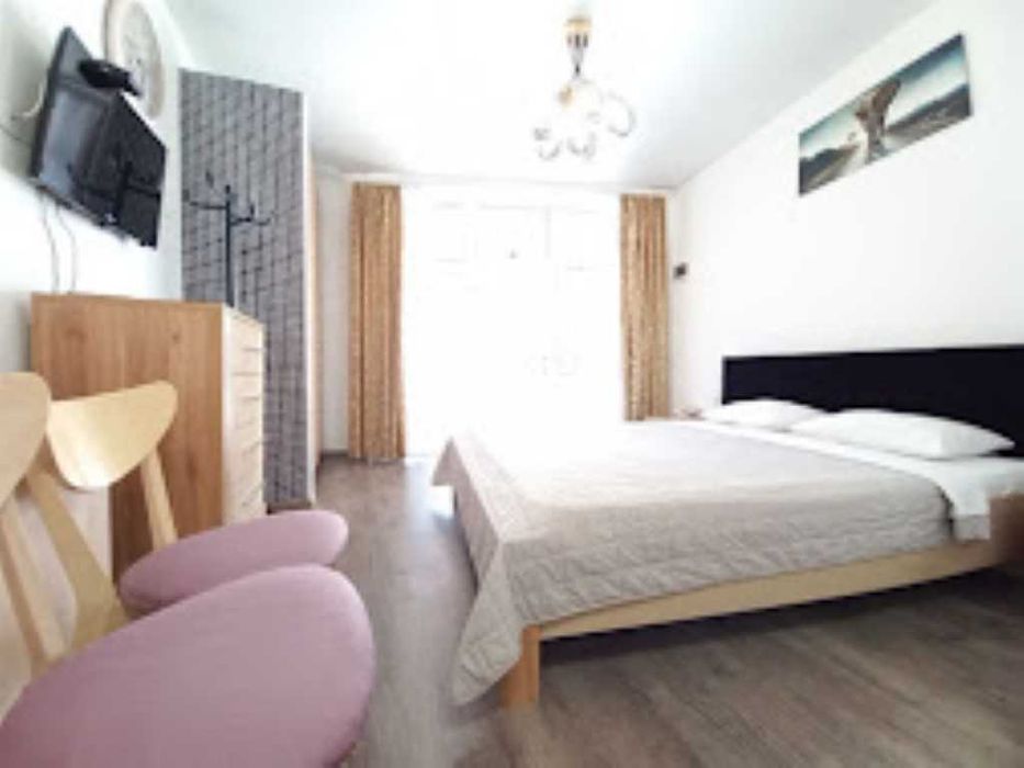 7 ст Б Фонтана 520 м гостиница 14 номеров -студий с кухней и с/у