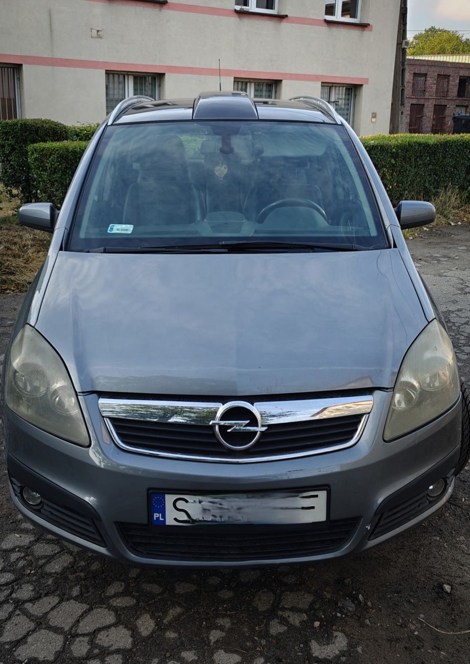 Opel Zafira 1,9 ctdi COSMO