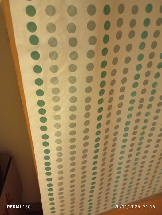 Estores mais restos de tecido