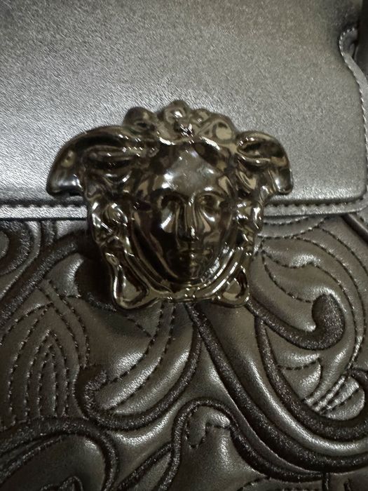 Сумка  Gianni Versace ,( оригинал, номерная)